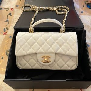 White lamb skin leather flap bag mini New with box🎁